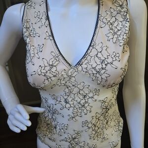Elegant Floral Lace Women's Camisole